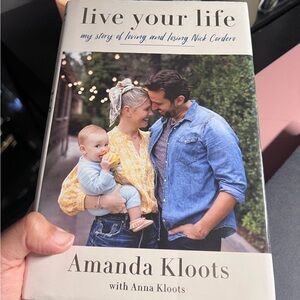 Live your life by Amanda Kloots book (used)